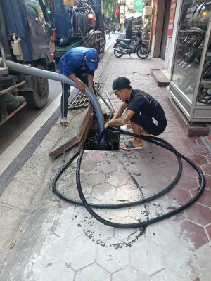Hút Bể Phốt 100K